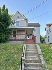 1150 Arch St, Washington, PA 15301