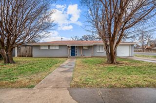 4317 44th St, Lubbock, TX 79413