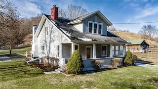 687 Mountain Dr, Pennsboro, WV 26415