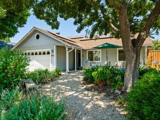 411 Dry Creek Ln, Winters, CA 95694