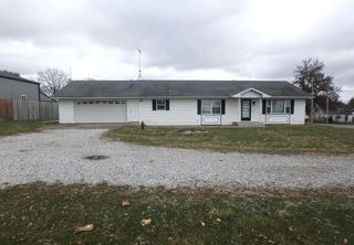 502 NW Marion St, Edina, MO 63537
