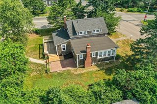 1009 Drift Rd, Westport, MA 02790
