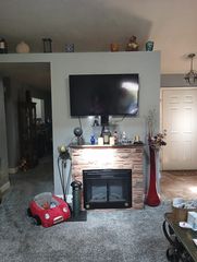 110 Colony South Dr, Tarpon Springs, FL 34689