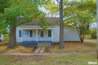812 W  Madison St, Herrin, IL 62948