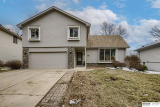 2519 S  152nd Cir, Omaha, NE 68144