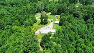 44 Woodlawn Dr, Mc caysville, GA 30555