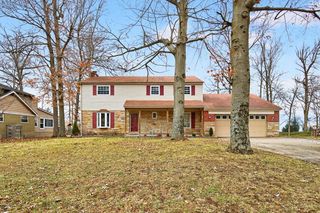 3724 Yellowstone Dr, Cincinnati, OH 45251