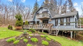9 West St, Craryville, NY 12521