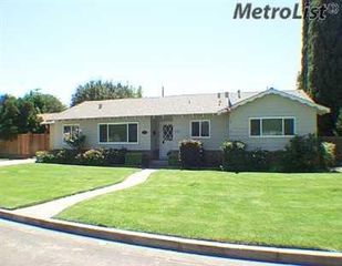2360 N  El Capitan Dr, Turlock, CA 95380
