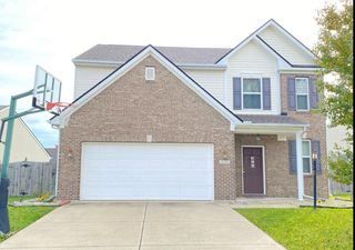 5221 Bombay Dr, Indianapolis, IN 46239