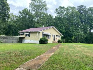 484 Robbins Rd, Parrish, AL 35580