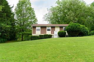 1020 Alpine Blvd, Uniontown, OH 44685