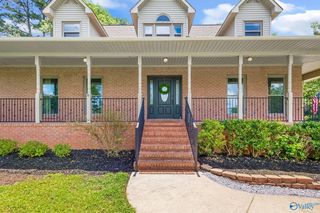 1455 E  Upper River Rd, Decatur, AL 35603