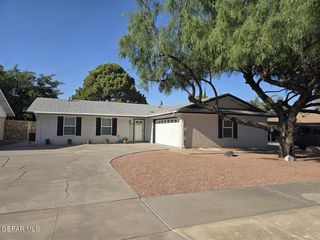 10824 Gloster Ct, El Paso, TX 79935