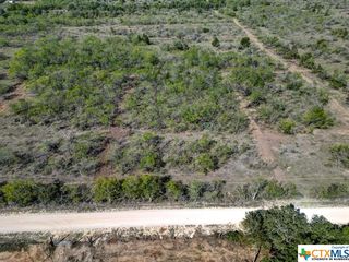 4550 Mineral Springs Rd, Luling, TX 78648