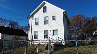 114 Mathewson Street, Jewett City, CT 06351