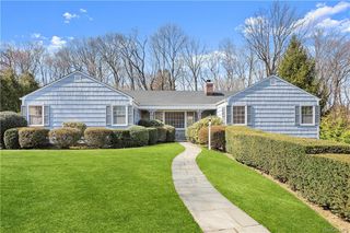 51 Wildwood Road, Scarsdale, NY 10583