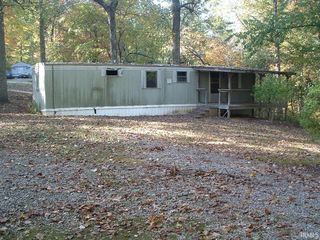 1686 N  Bruce Dr, Bloomfield, IN 47424
