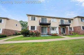 5283 Highland Rd #206, Waterford, MI 48327