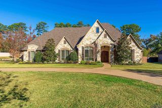 108 Bella Terra Dr, Longview, TX 75605