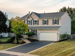 2351 Pagosa Springs Dr, Aurora, IL 60503