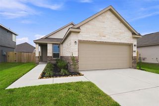 1526 Valley Creek Dr, Arcola, TX 77583