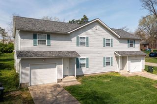304 Heather Ln, Oxford, OH 45056