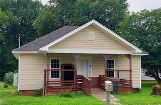 403 Thomas St, Reidsville, NC 27320