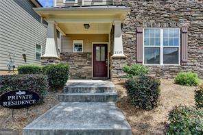 2339 Village Grove Dr, Suwanee, GA 30024