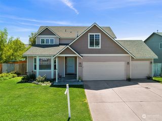 5016 Malaga Drive, Pasco, WA 99301