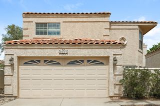 3422 E  Woodland Dr, Phoenix, AZ 85048