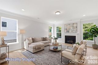 13115 Foxberry Rd, Charlotte, NC 28213