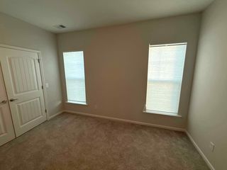16 Roxbury Dr, Savannah, GA 31407