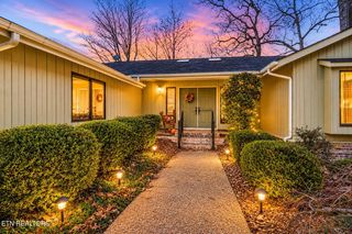 137 Shore Ln, Fairfield Glade, TN 38558