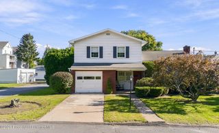 105 Jermyn St, Dickson City, PA 18519