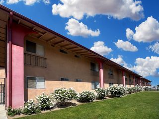 38705 20th St E #218, Palmdale, CA 93550
