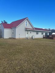 72600 Walnut Rd, Walkerton, IN 46574