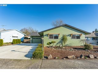 16050 SW Royalty Pkwy, King City, OR 97224