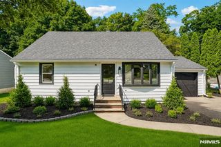 509 Ramapo Valley Rd, Oakland, NJ 07436