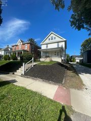 227 Franklin St, Tiffin, OH 44883