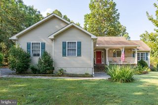 8460 Reagan Dr, King George, VA 22485
