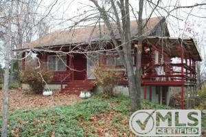 Front of Home w/ Deck