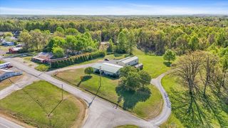 951 Pelham Rd, Woodbury, TN 37190