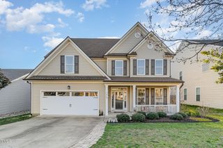 1024 Bridlemine Dr, Fuquay Varina, NC 27526