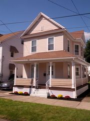 233 E  7th St, Berwick, PA 18603