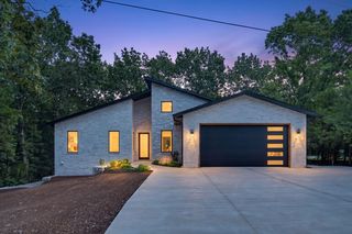 1 Midview Drive, Kimberling City, MO 65686