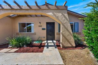 9902 Saddleback Dr, Lakeside, CA 92040