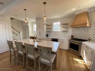 412 Lake Ave, Bay Head, NJ 08742