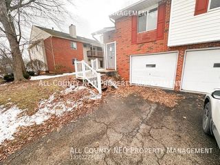 217 Plum St N, East Canton, OH 44730