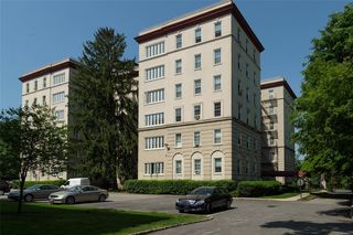 2 Park Lane #2D, Mount Vernon, NY 10552
